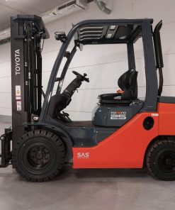 Xe nâng dầu 2.5 tấn Toyota FD25 cũ